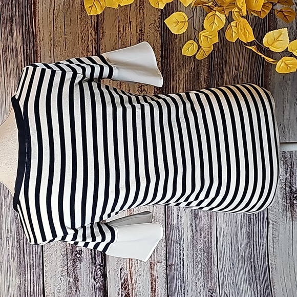 NAUTICA BLUE & WHITE STRIPED SHORT FLUTTER SLEEVE PULLOVER TEE - Picture 4 of 11